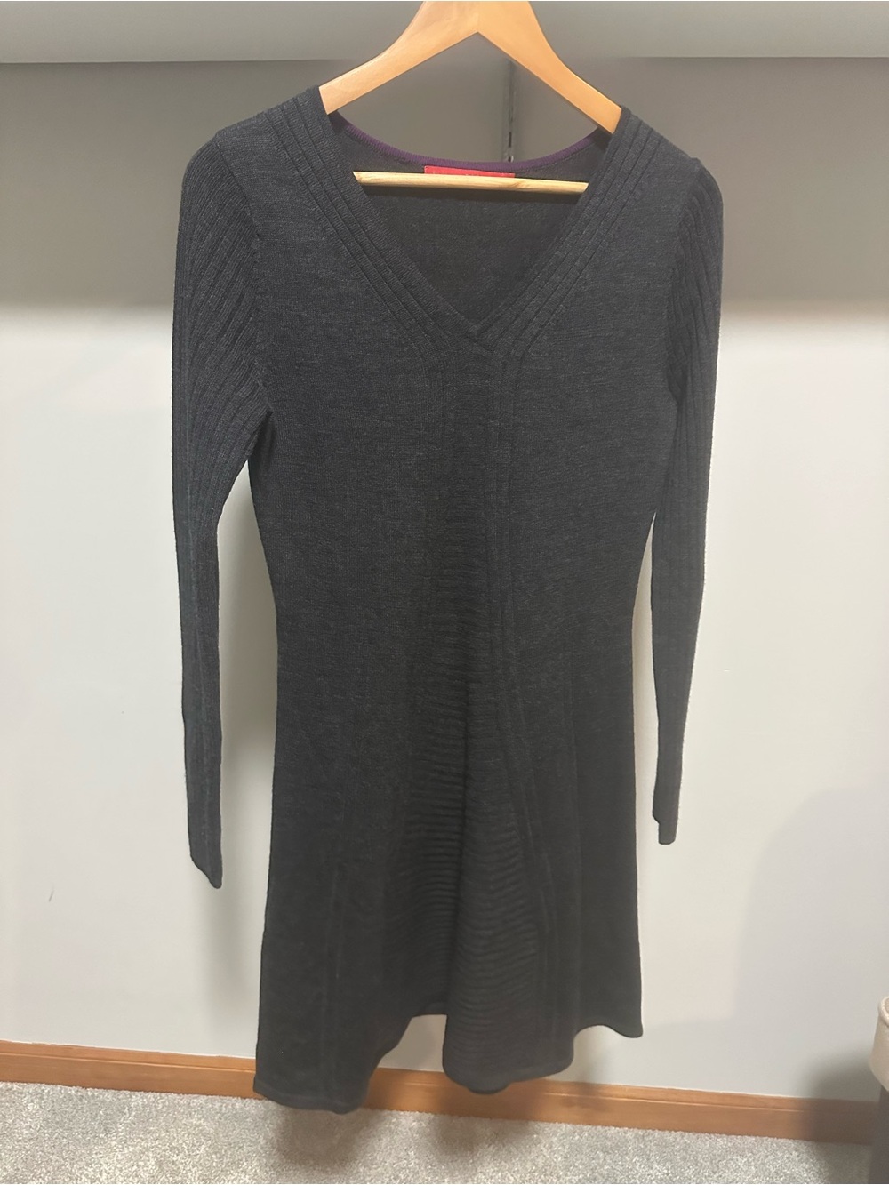 Krimson Klover Merino Wool Knit Cozy Sweater Dress Women’s M Gray V-Neck